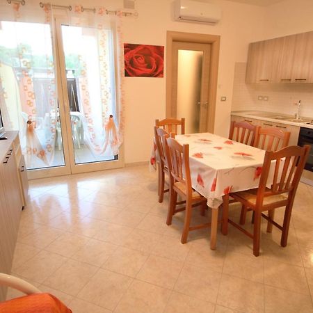 Bilocale Orange Apartment Галиполи Екстериор снимка