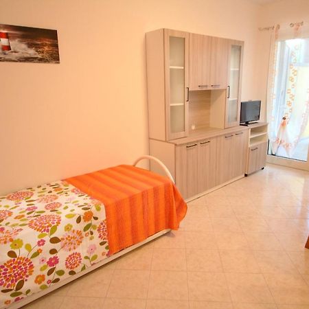 Bilocale Orange Apartment Галиполи Екстериор снимка