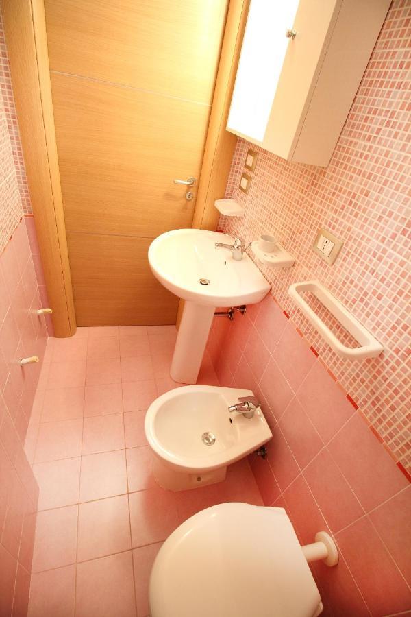 Bilocale Orange Apartment Галиполи Екстериор снимка